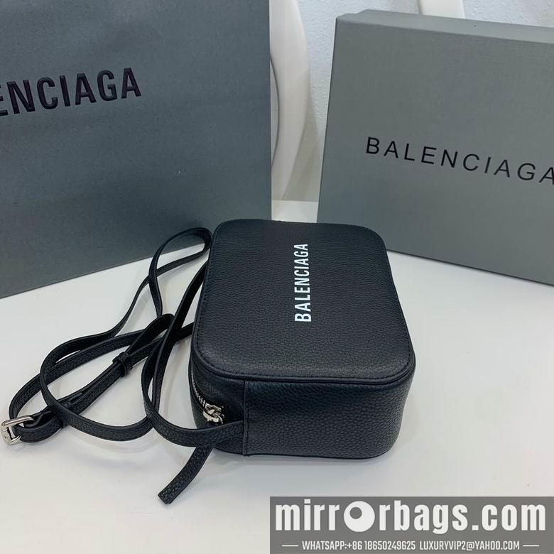 Balenciaga Bags 379 20cm GY