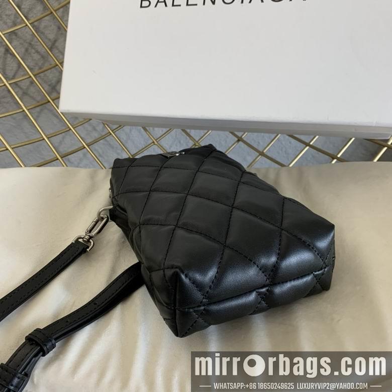 Balenciaga Bags 214 GY
