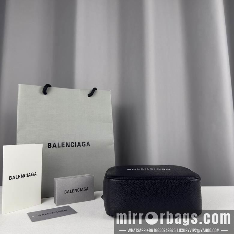 Balenciaga Bags 20cm 060606 GY