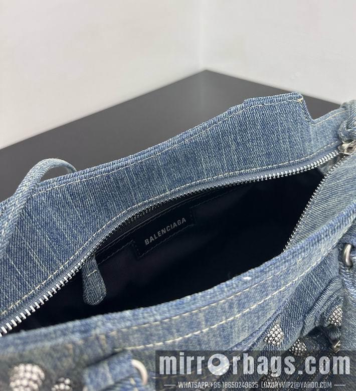 Balenciaga Bags 699 26X17.8X11.4cm GY