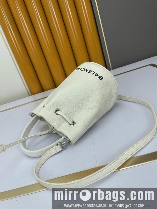 Balenciaga Bags Balenciaga 15x23x15cm ww2