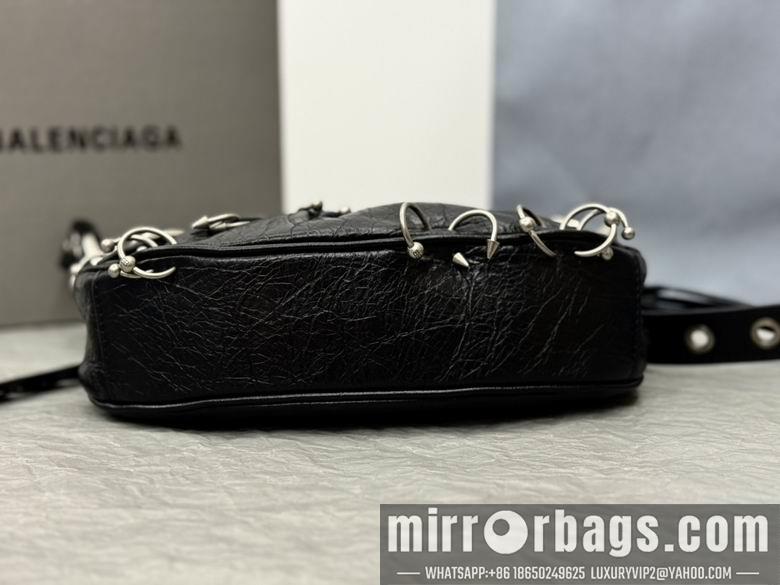 Balenciaga Bags 701 26X16X9.9cm GY