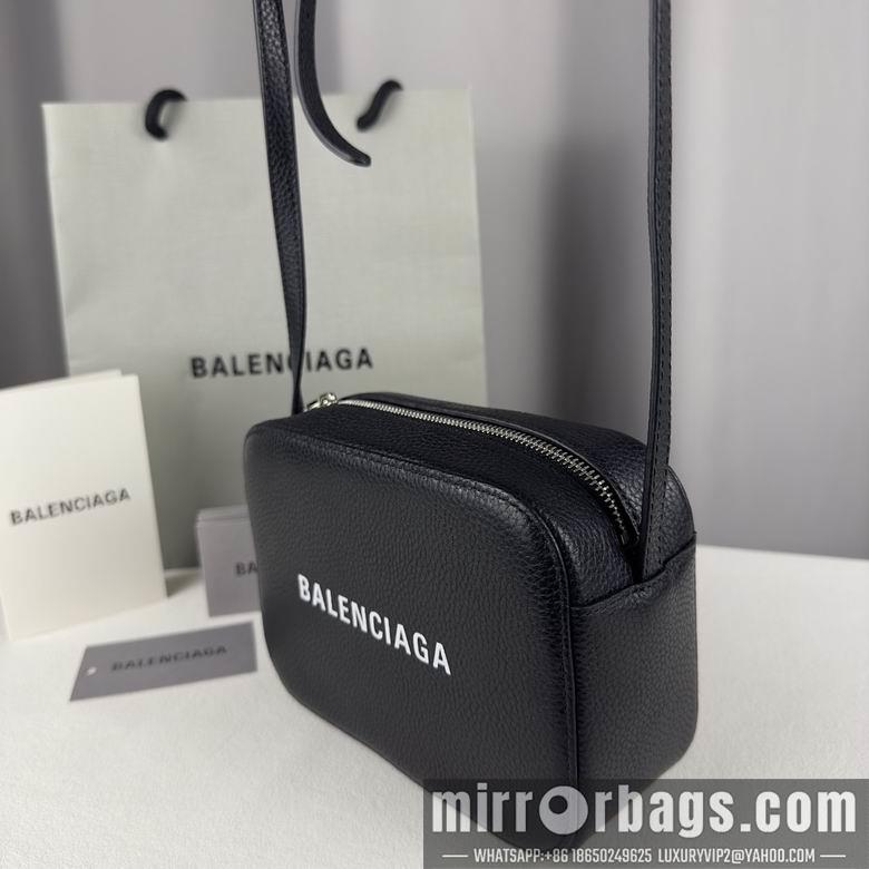 Balenciaga Bags 20cm 060606 GY