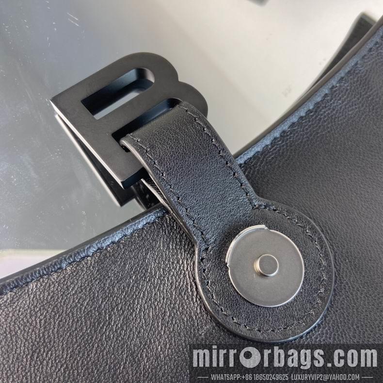 Balenciaga Bags 671355 25.5x6x16 cm fy