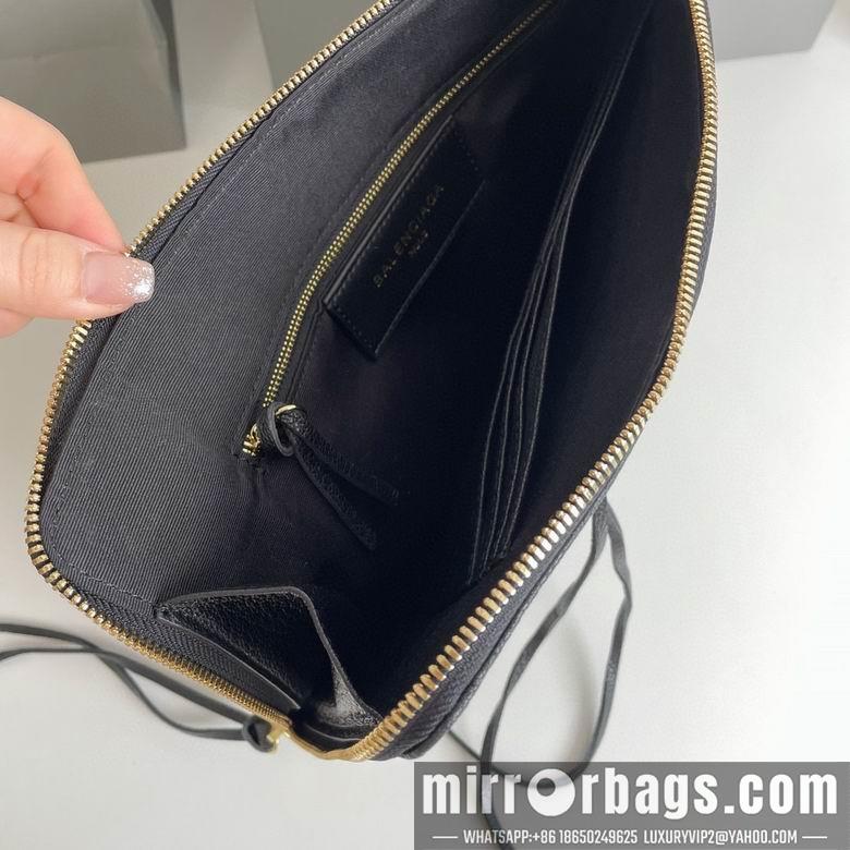 Balenciaga Bags 356A 34X23.5cm GY