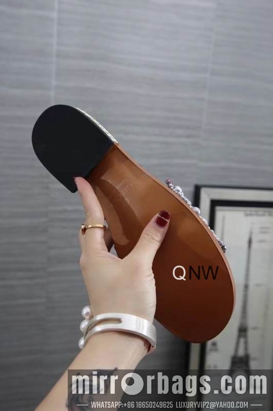 Gucci Replica Shoes sz35-43 NW0351