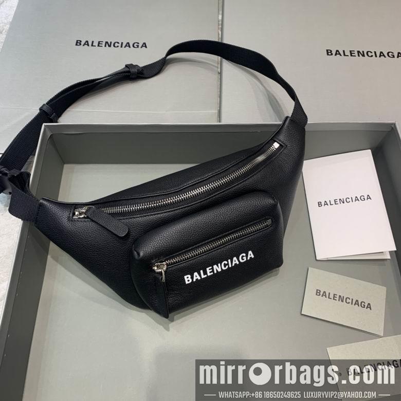 Balenciaga Bags Balenciaga 上长30x下长18x高13x宽3 FY