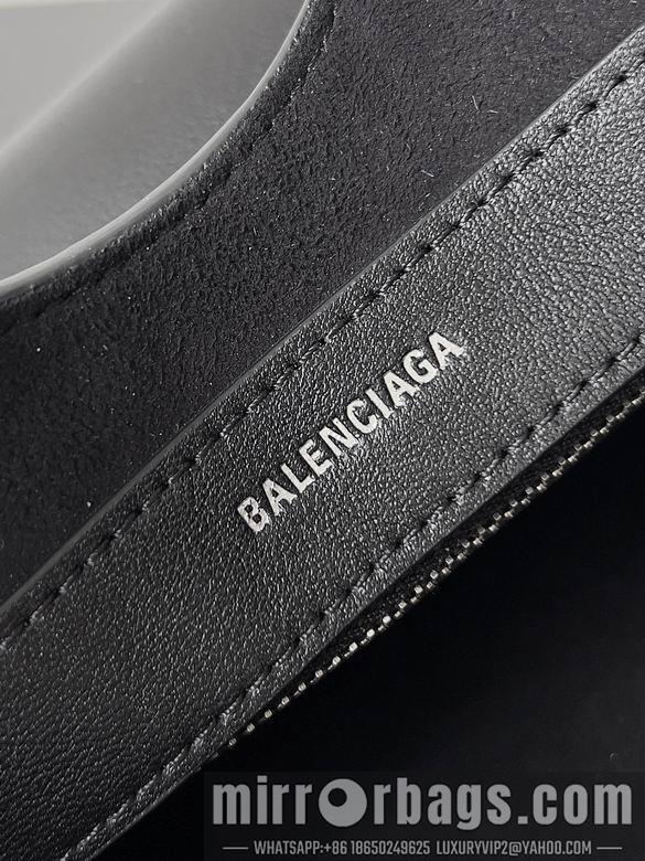 Balenciaga Bags 23.9X23.9X10.9cm 052901 GY