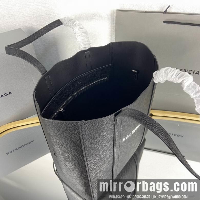 Balenciaga Bags Everyday tote 25x12x28cm FY