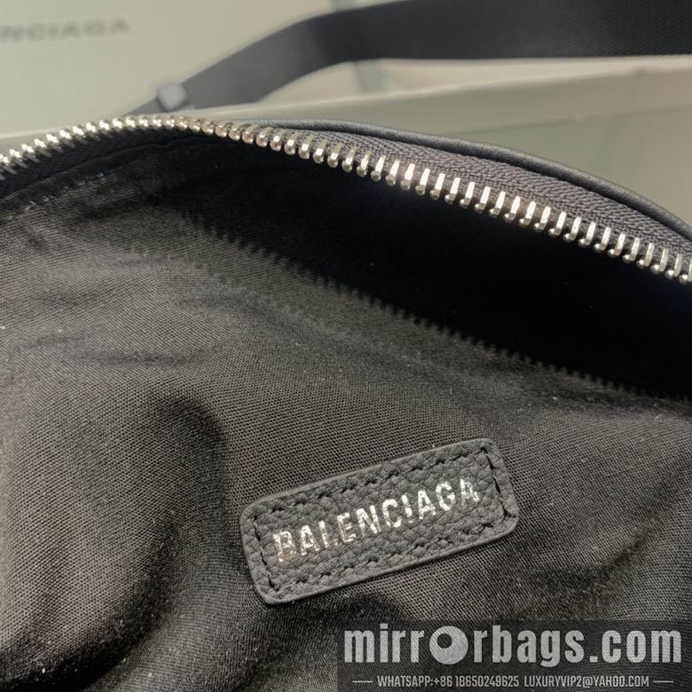 Balenciaga Bags Balenciaga 上长30x下长18x高13x宽3 FY