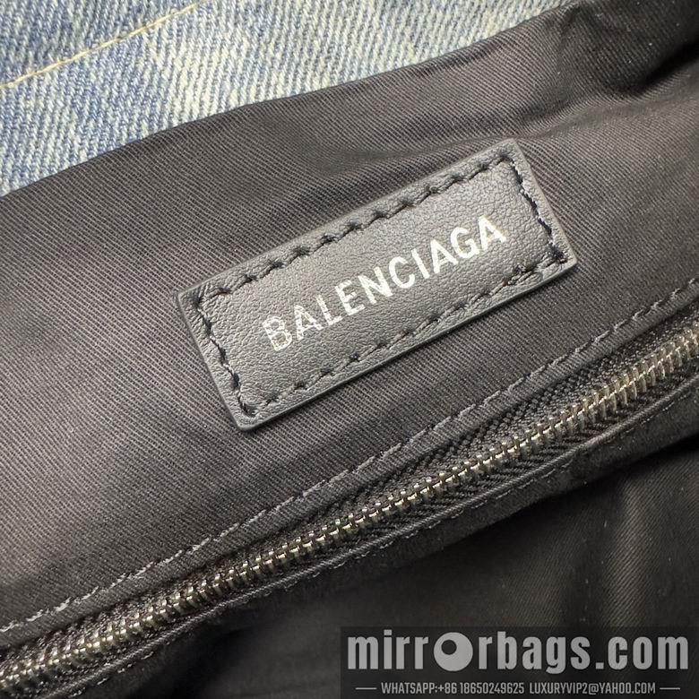 Balenciaga Bags 23.9X25.9X9.9cm 011801 GY