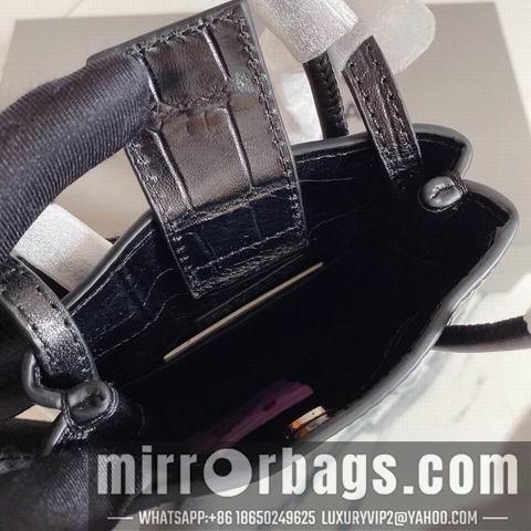 Balenciaga Bags BF2091915
