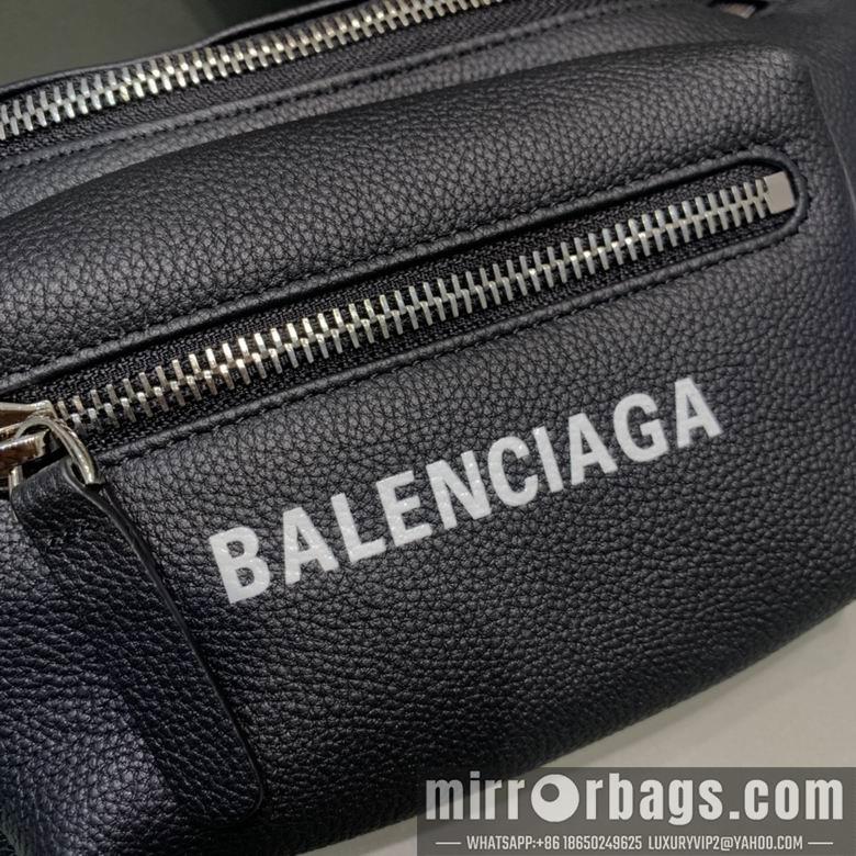 Balenciaga Bags Balenciaga 上长30x下长18x高13x宽3 FY