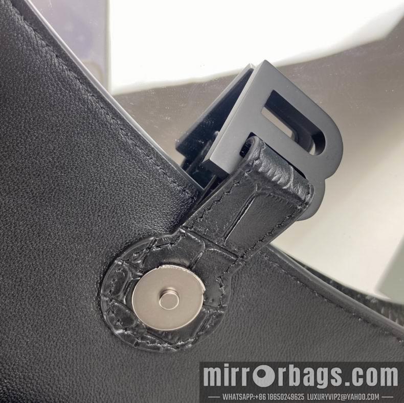 Balenciaga Bags 671355 25.5x6x16 cm fy