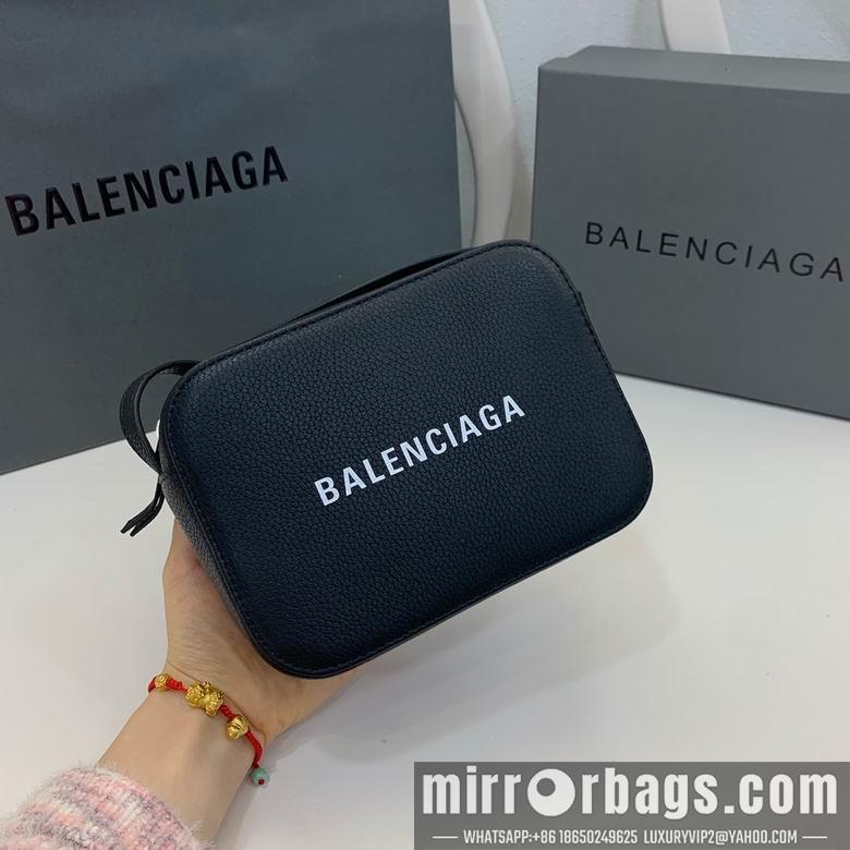 Balenciaga Bags 379 20cm GY