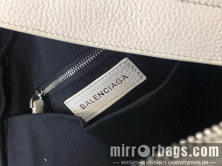 Balenciaga Bags 1051000 28x39x15cm FY