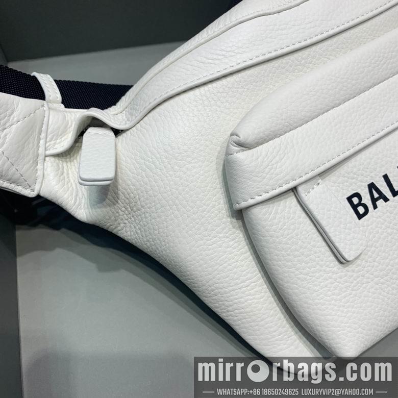 Balenciaga Bags Balenciaga 上长40x下长24x高18x宽4cm FY