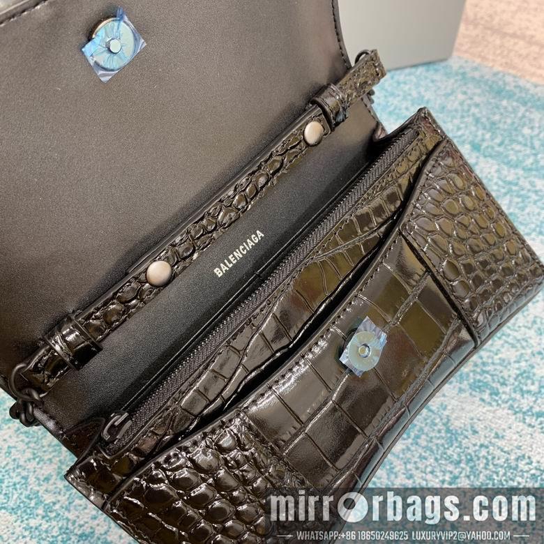 Balenciaga Bags 656050 19x12x5cm FY 5