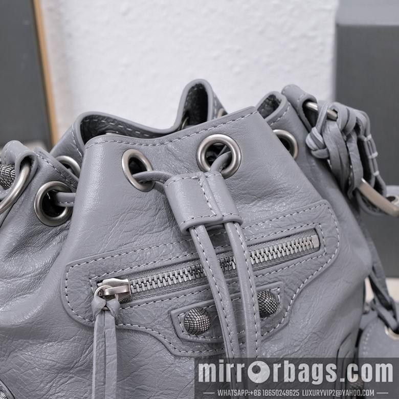 Balenciaga Bags Balenciaga 长15x高20x宽18cm FY 12