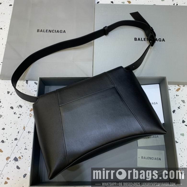 Balenciaga Bags Hourglass 32x16x21cm FY 2