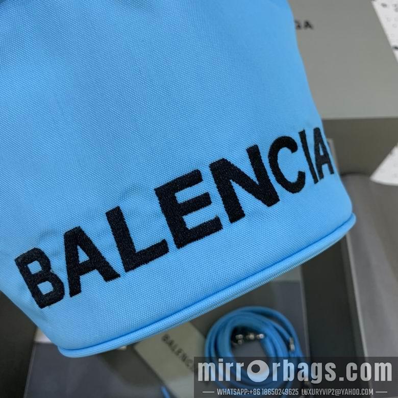 Balenciaga Bags Balenciaga 15x15x18cm FY 4