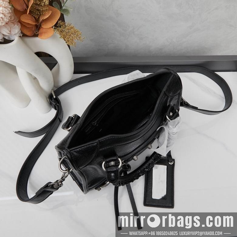 Balenciaga Bags 6890 25X19X7cm XMY 4