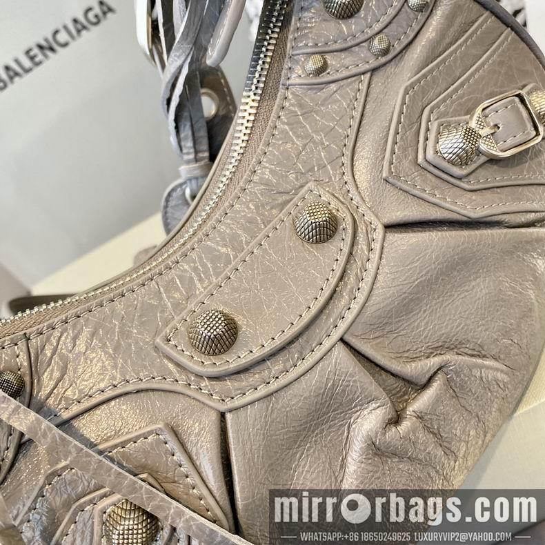 Balenciaga Bags S26x7x16 L33x9x16cm 2