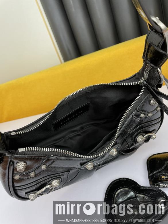 Balenciaga Bags Le Cagole 26X13X9cm 072704 YW 8