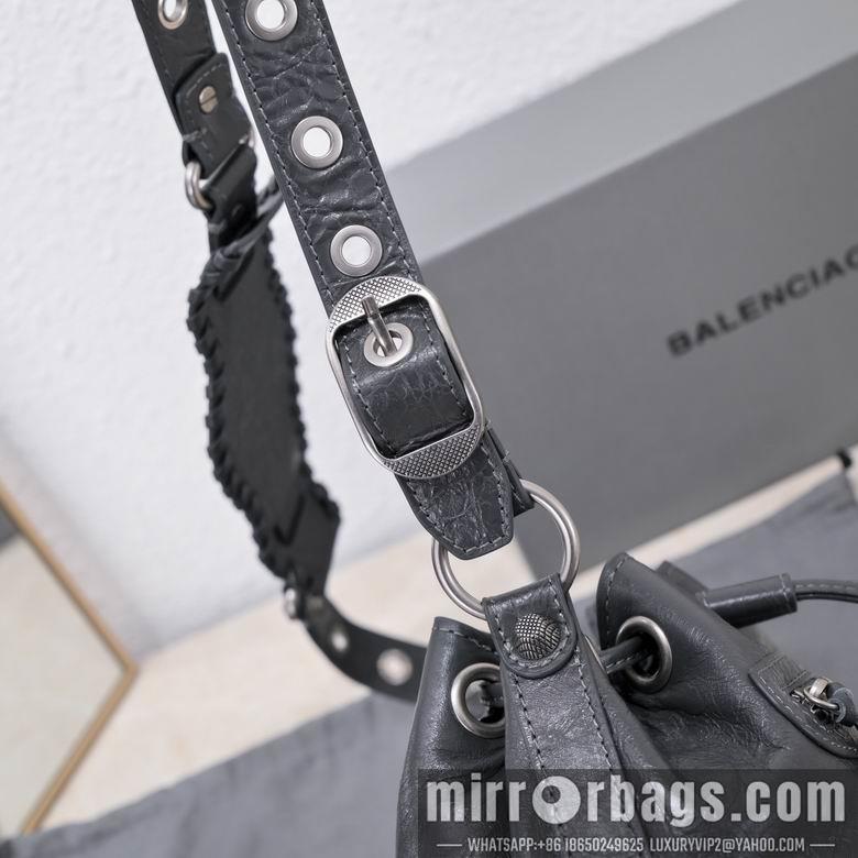 Balenciaga Bags 15X20X18cm 112902 GY 6