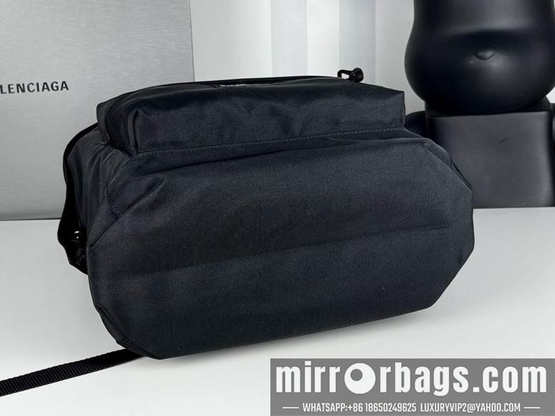 Balenciaga Bags 401 36X49X13cm XM 1