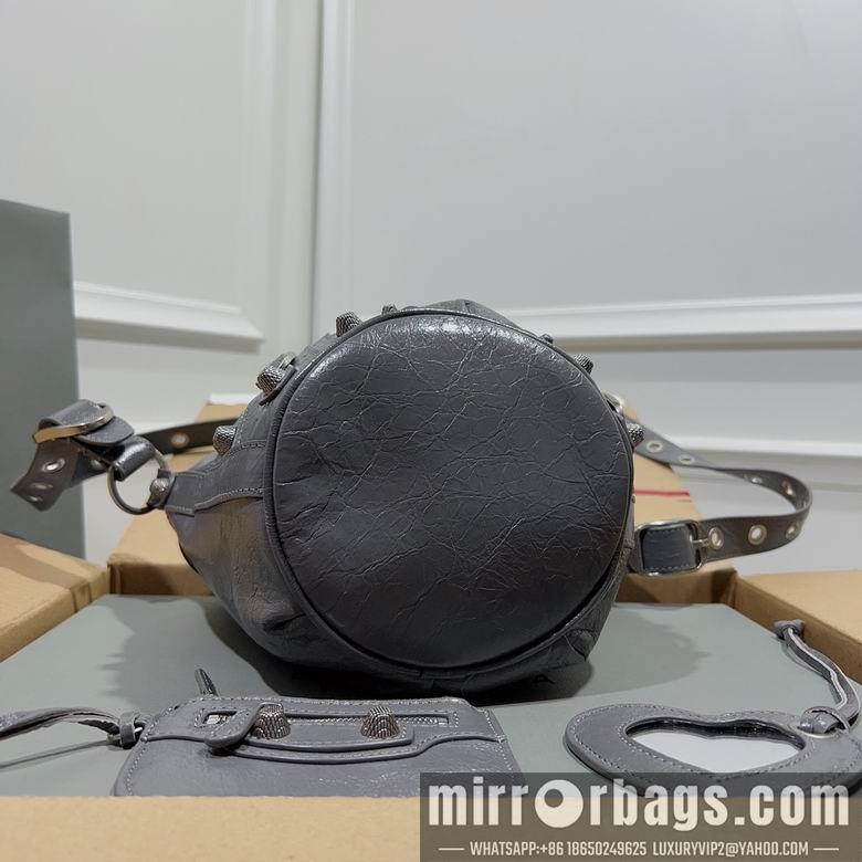Balenciaga Bags LeCagole 15X17X19cm 032202 GY 8