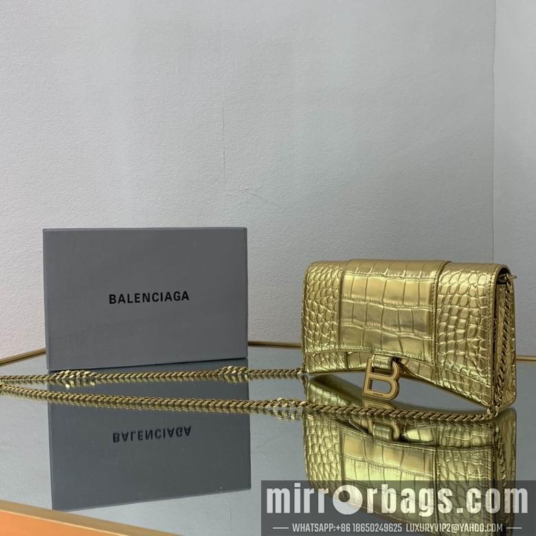 Balenciaga Bags 656050 19x12x5cm FY 7