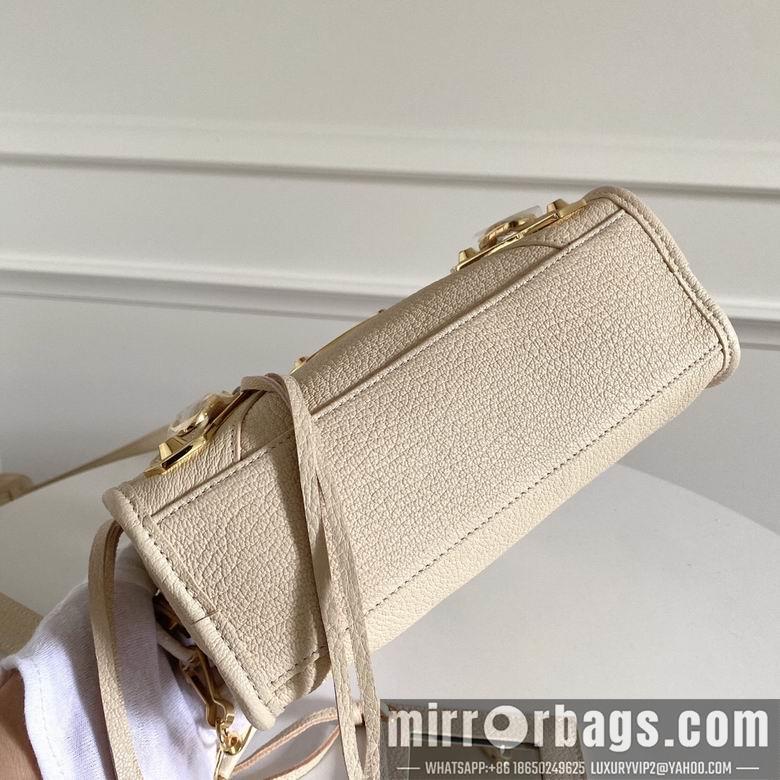 Balenciaga Bags Balenciaga 23x15x9cm FY 11