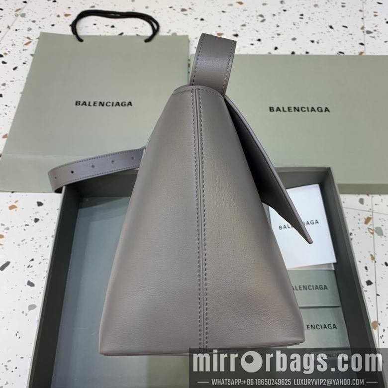 Balenciaga Bags Hourglass 32x16x21cm FY 3