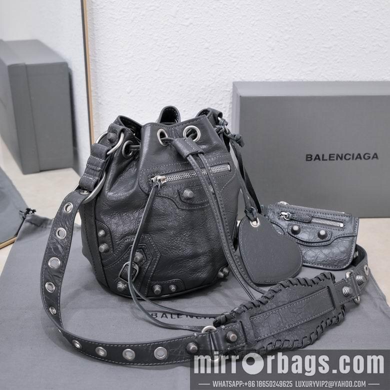 Balenciaga Bags 15X20X18cm 112902 GY 6