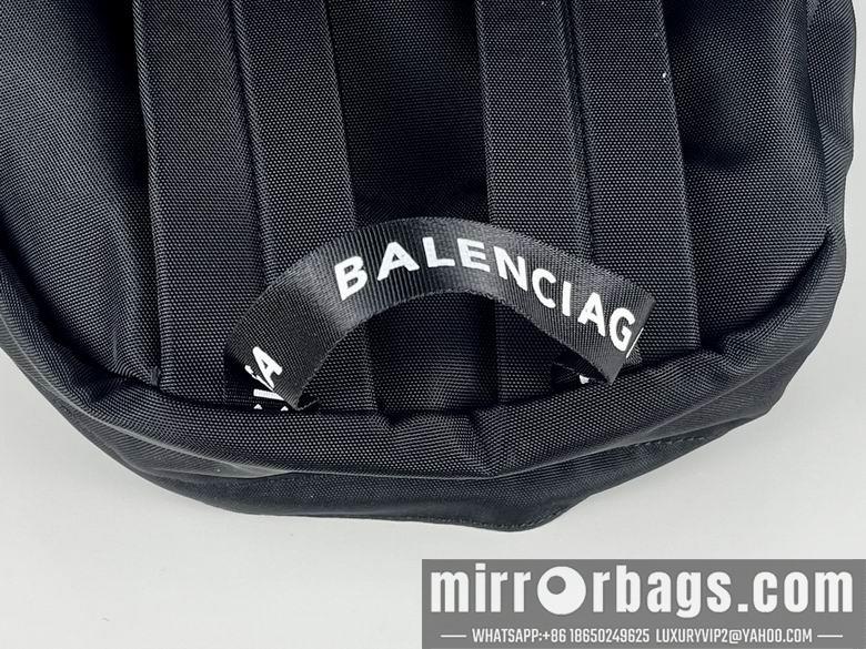 Balenciaga Bags 401 36X49X13cm XM 1