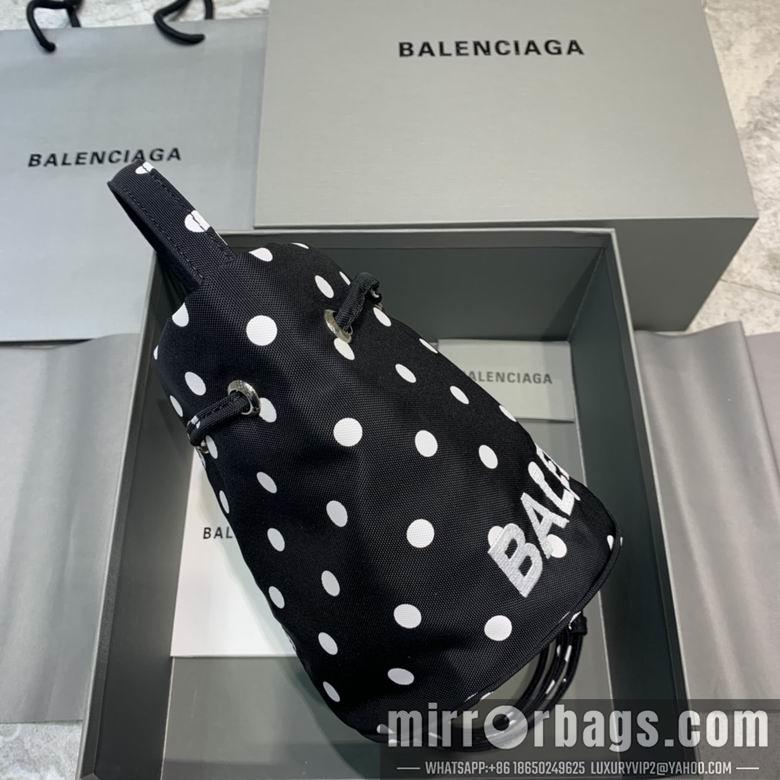 Balenciaga Bags Balenciaga 15x15x18cm FY 10