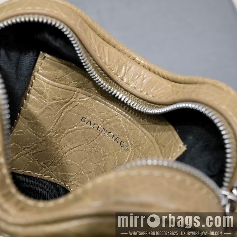 Balenciaga Bags 15.5X4X14cm 032920 GY 10