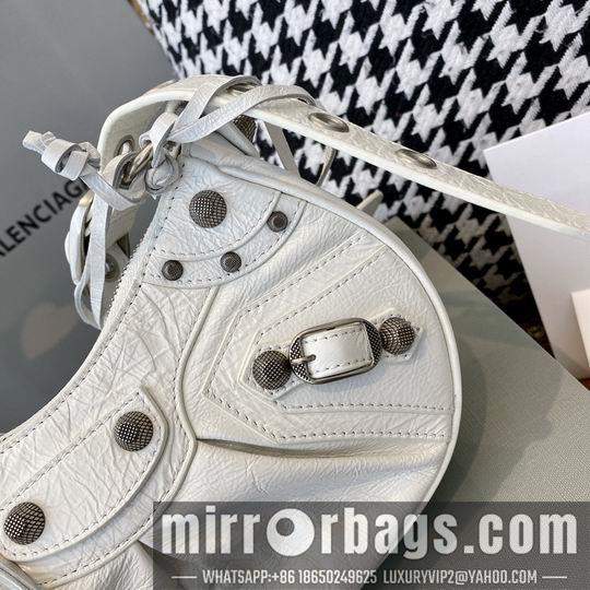 Balenciaga Bags S26x7x16 L33x9x16cm 8