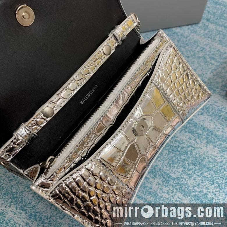 Balenciaga Bags 656050 19x12x5cm FY 2