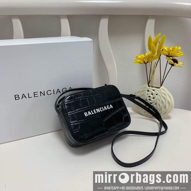 Balenciaga Bags Everyday Camera Mini 20cm FY 4