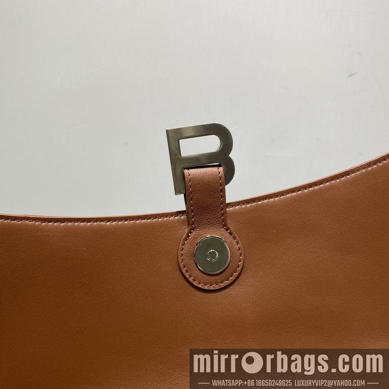 Balenciaga Bags 21ss 92724 32x20.8x15.5cm FY 3