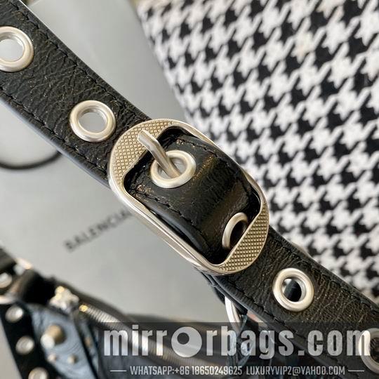 Balenciaga Bags S26x7x16 L33x9x16cm 7