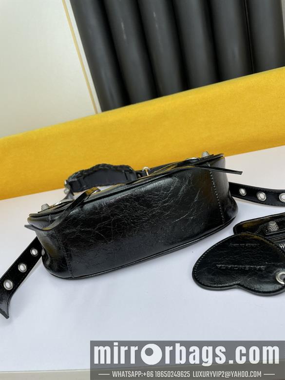 Balenciaga Bags Le Cagole 26X13X9cm 072704 YW 8