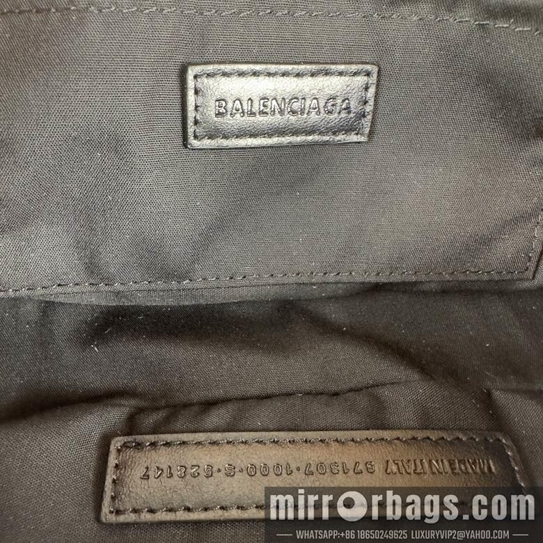 Balenciaga Bags le cagole 29X13X4cm 010305 GY 1
