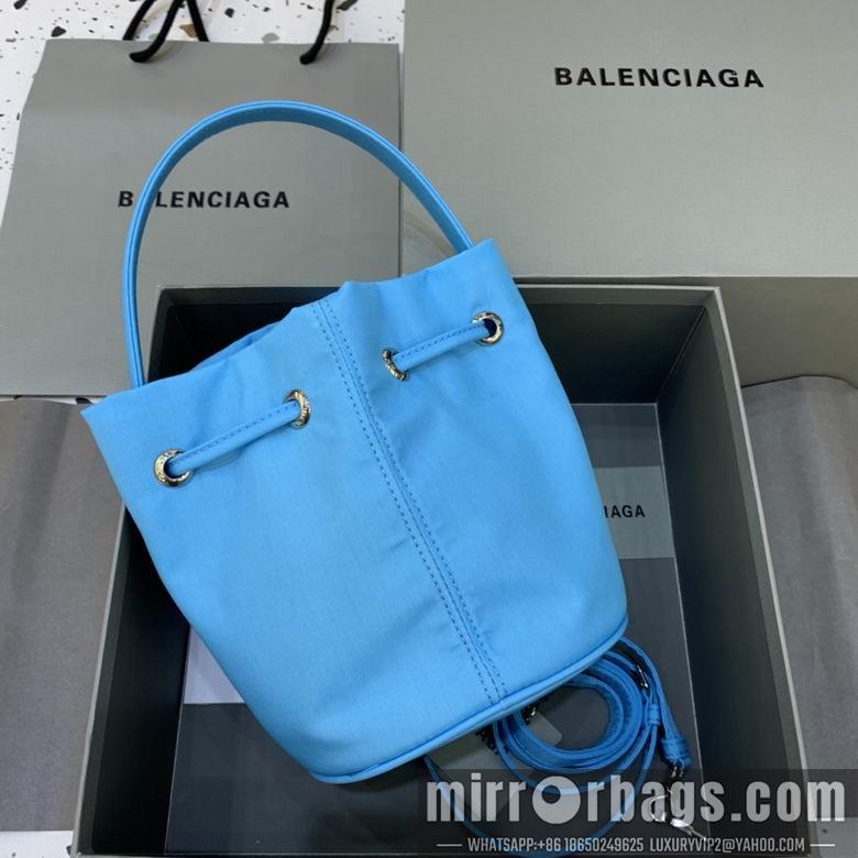 Balenciaga Bags Balenciaga 15x15x18cm FY 4