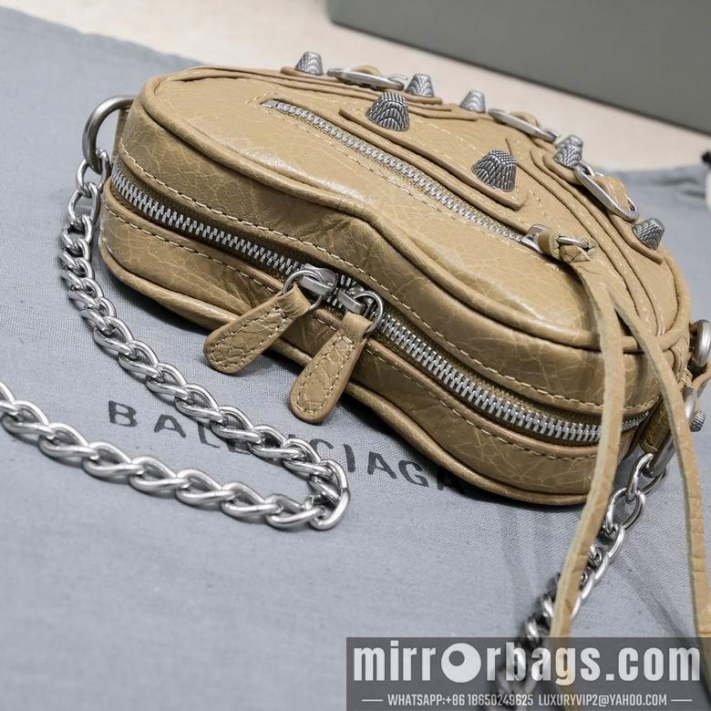 Balenciaga Bags 15.5X4X14cm 032920 GY 10