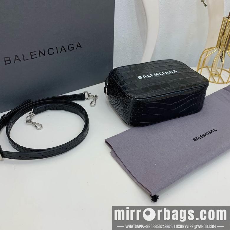 Balenciaga Bags Everyday Camera Mini 20cm FY 3