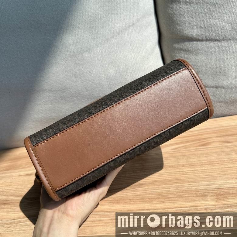 Michael Kors Bags 24X19X9cm 090310 DY 1