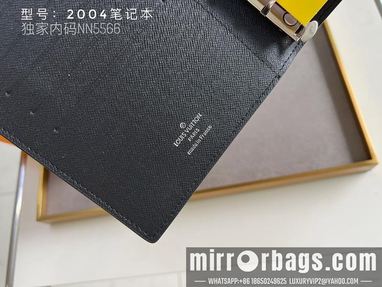 1:1 Louis Vuitton Bags 2004 14x8cm zy4